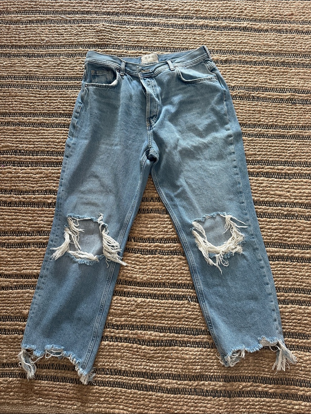 Free people .. we the free Light Blue Distressed Women’s Jeans